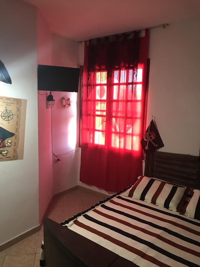 Acquamarina B&B La Maddalena  Buitenkant foto