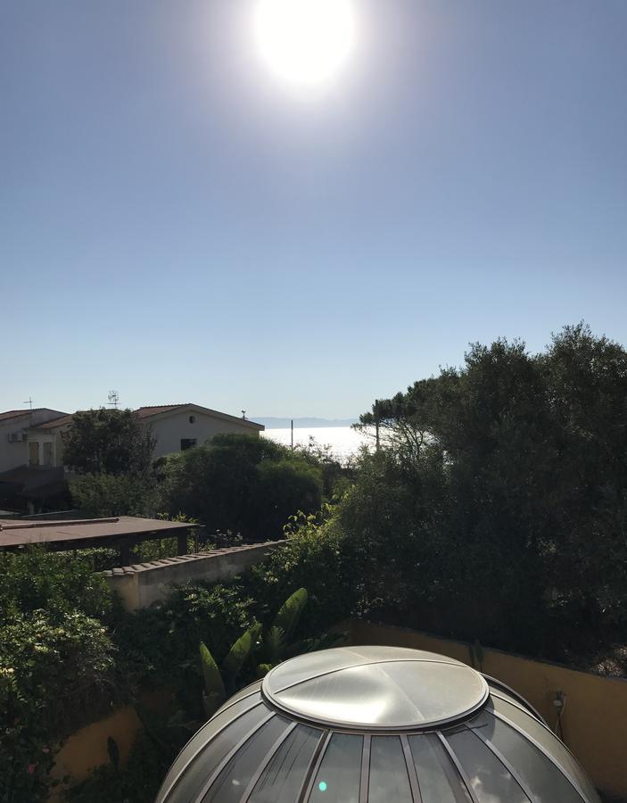 Acquamarina B&B La Maddalena  Buitenkant foto